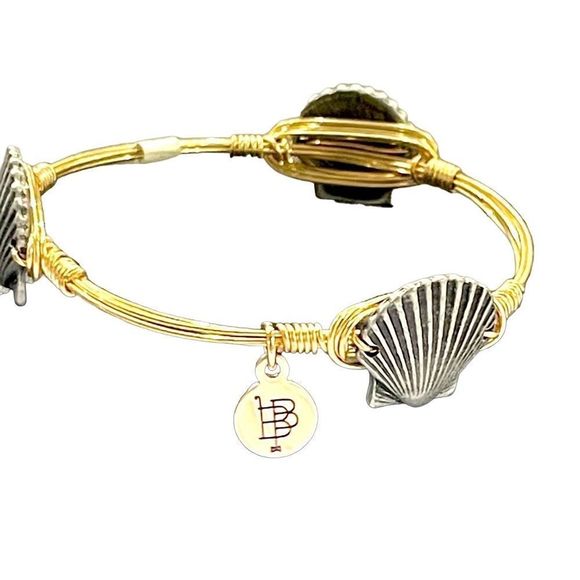 New High Quality Gold Sea Shell Hand Made Wire Wrapped Bangle Gify Bracelet - Picture 1 of 8